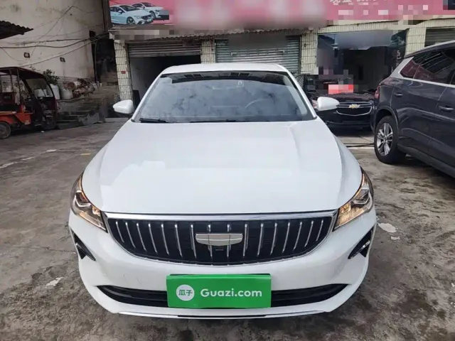 Geely Emgrand — Фото автомобиля 2