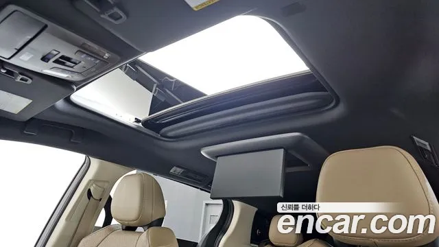 Toyota Sienna — Фото автомобиля 19