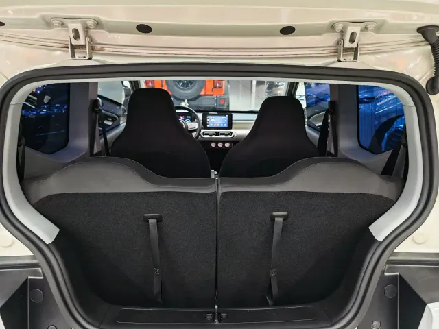Wuling Hongguang Mini EV — Фото автомобиля 12