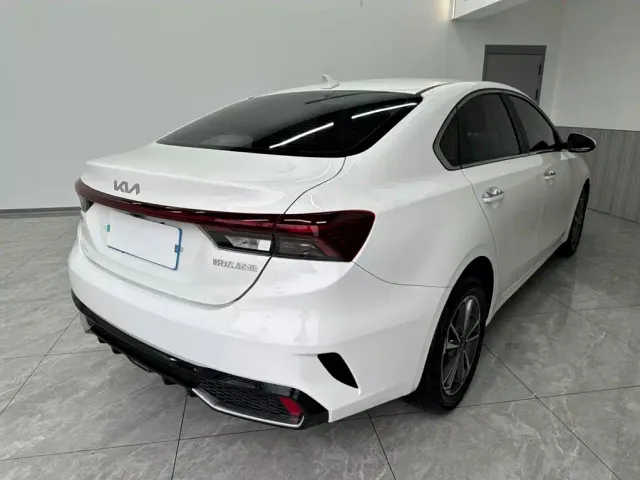 Kia K3 — Фото автомобиля 6