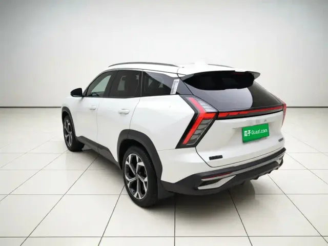 Geely Boyue L — Фото автомобиля 4