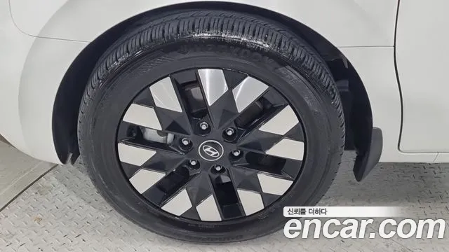 Hyundai Staria — Фото автомобиля 5