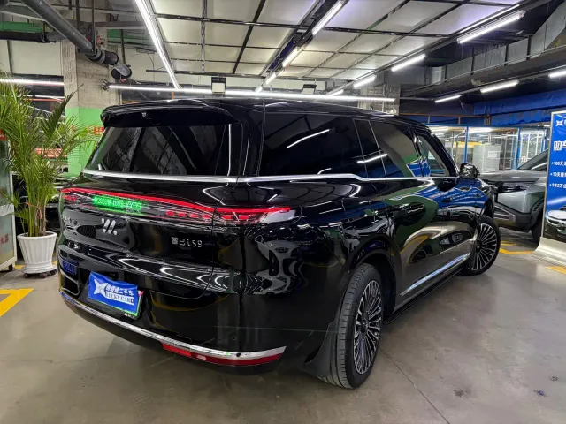 IM Motors LS9 — Фото автомобиля 4