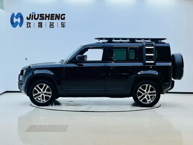 Land Rover Defender — Фото автомобиля 3