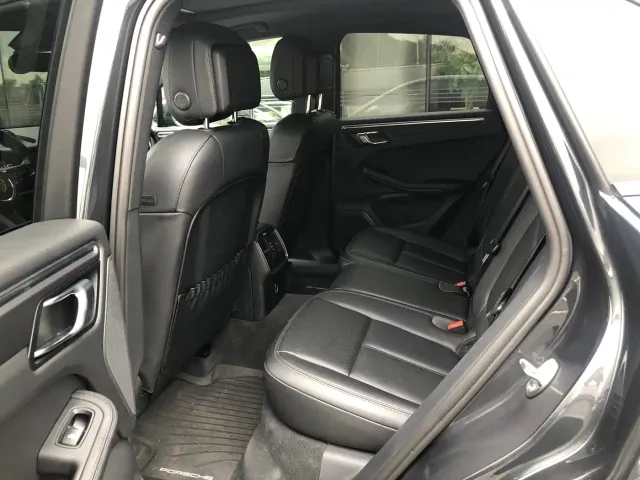 Porsche Macan — Фото автомобиля 3