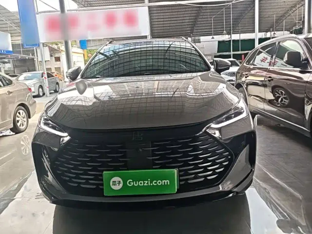 BYD Tang — Фото автомобиля 2