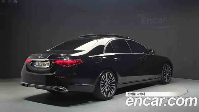 Mercedes-Benz S-Class — Фото автомобиля 2