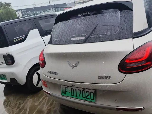 Wuling Bingo — Фото автомобиля 5