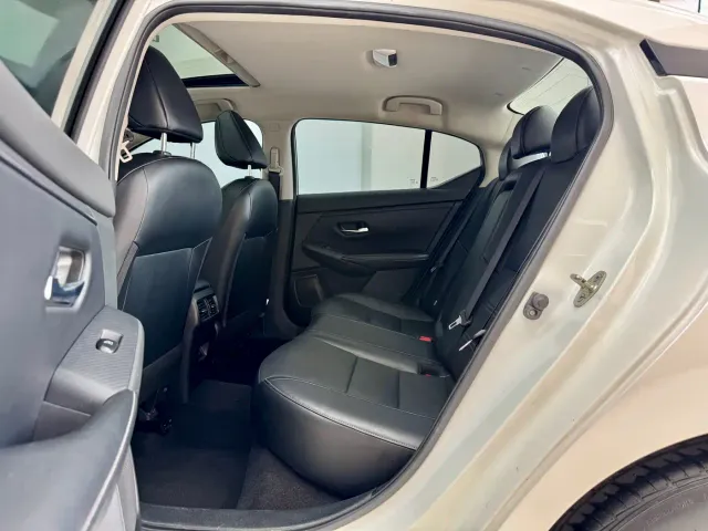 Nissan Sylphy — Фото автомобиля 8