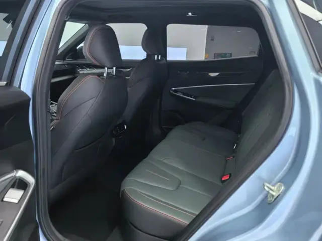 Geely Boyue — Фото автомобиля 11