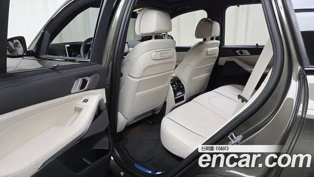 BMW X5 xDrive 40i M Sport — Фото автомобиля 4