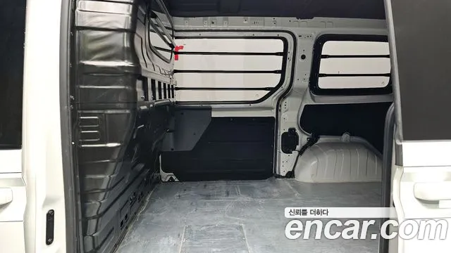 Hyundai Staria Staria Карго 3 места — Фото автомобиля 12