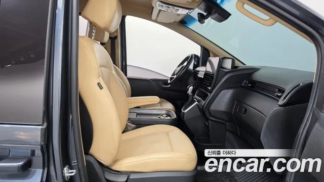 Hyundai Staria — Фото автомобиля 16