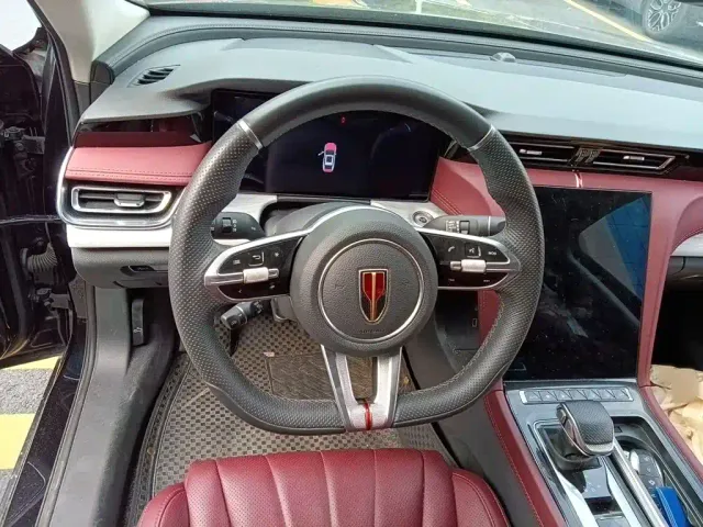 Hongqi H5 — Фото автомобиля 2
