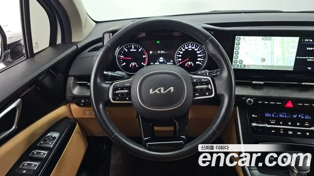 Kia Carnival Generation 4 — Фото автомобиля 13