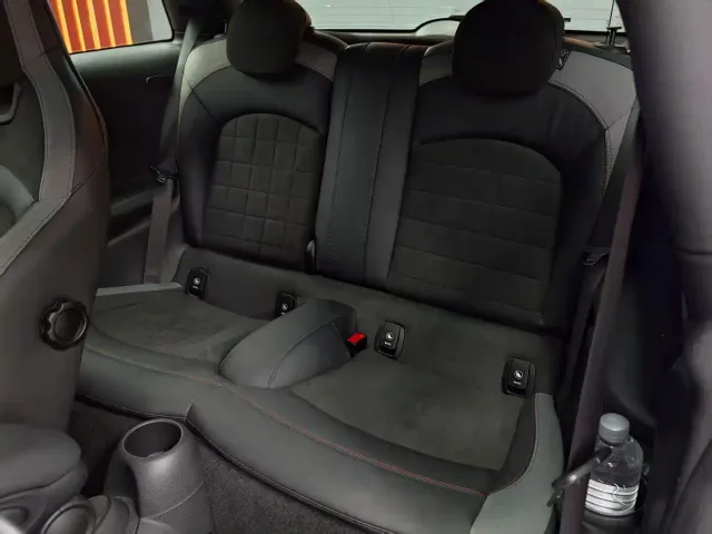 MINI Hatch — Фото автомобиля 24