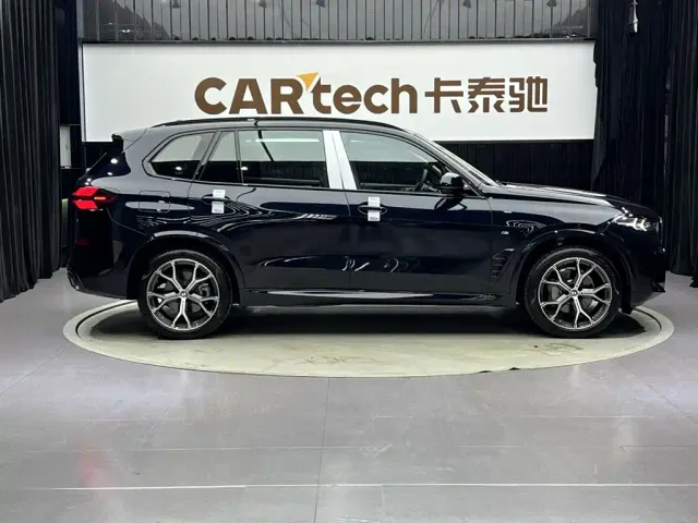 BMW X5 — Фото автомобиля 4