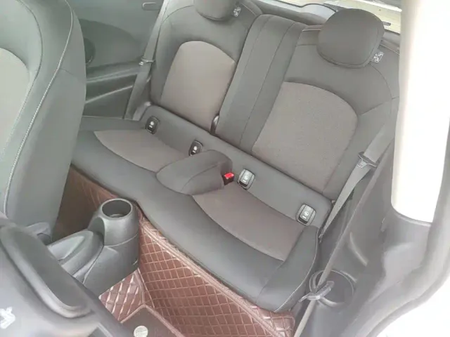 MINI Hatch — Фото автомобиля 16
