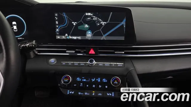 Hyundai Avante CN7 — Фото автомобиля 20