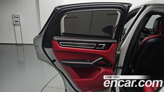 Porsche Cayenne PO536 — Фото автомобиля 14