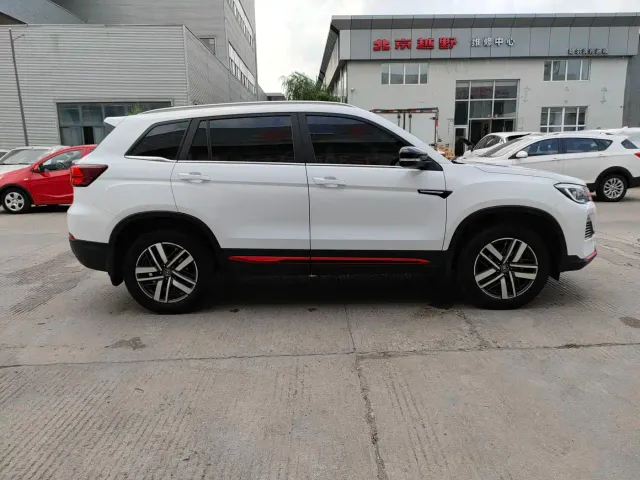 Changan CS75 — Фото автомобиля 7