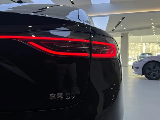 Stelato S9 — Фото автомобиля 7