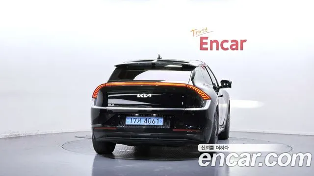 Kia EV6 — Фото автомобиля 4