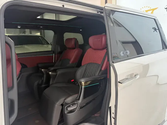 GAC Trumpchi M8 — Фото автомобиля 8