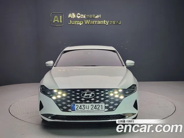 Hyundai Grandeur New — Фото автомобиля 3