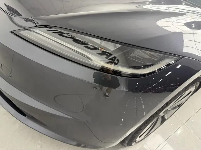 Tesla Model 3 — Фото автомобиля 14