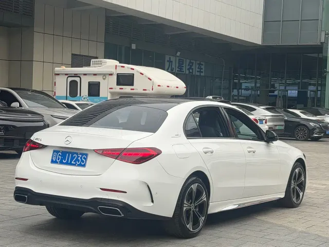 Mercedes-Benz C-Class — Фото автомобиля 9
