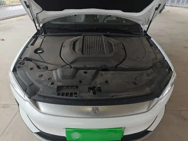 BYD Qin PLUS — Фото автомобиля 19