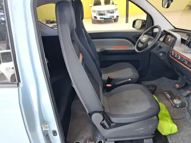 Wuling Hongguang Mini EV — Фото автомобиля 24