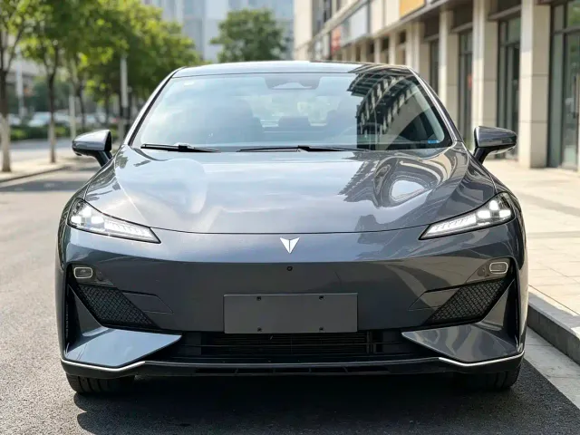 Deepal SL03 — Фото автомобиля 2