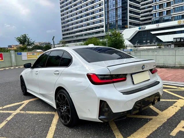 BMW 3 Series — Фото автомобиля 17