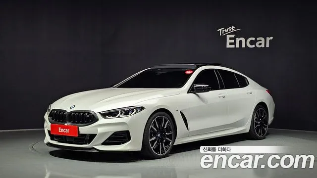 Фотография автомобиля — BMW 8-Series
