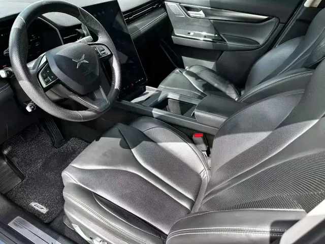 Xpeng G3 — Фото автомобиля 4