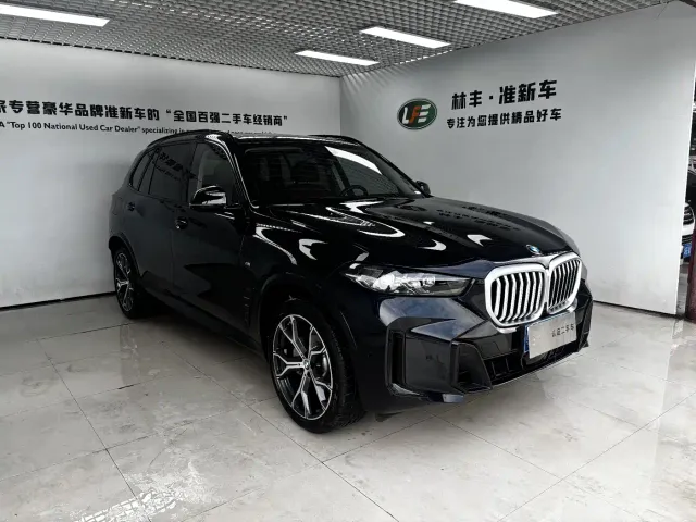 BMW X5 — Фото автомобиля 4