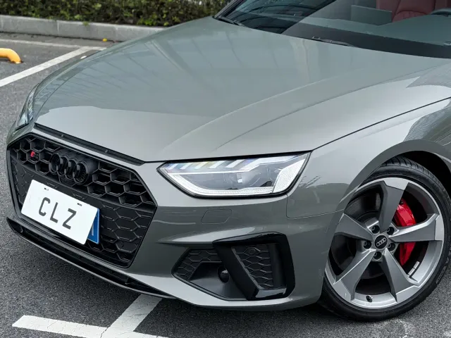Audi S4 — Фото автомобиля 4