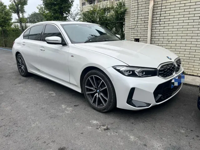 BMW 3 Series — Фото автомобиля 2