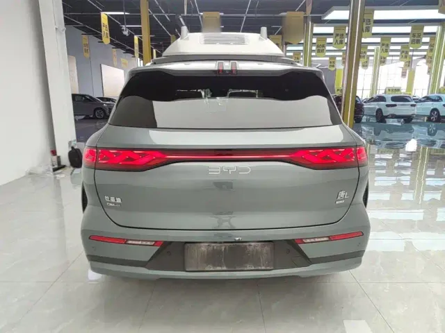 BYD Tang L — Фото автомобиля 5