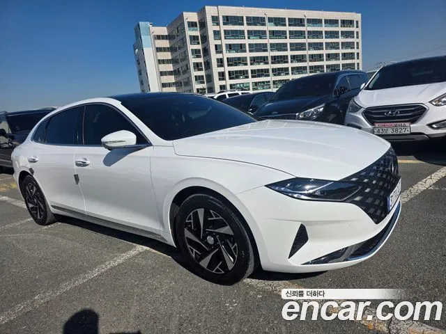 Фотография автомобиля — Hyundai Grandeur (New) Hybrid