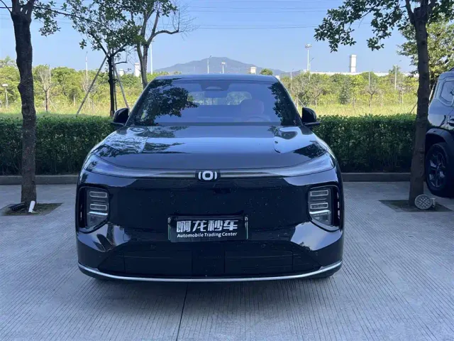 Changan Qiyuan Q07 — Фото автомобиля 2