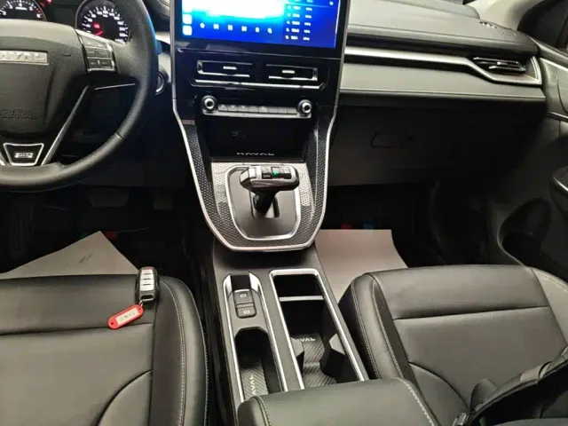 Haval M6 — Фото автомобиля 13