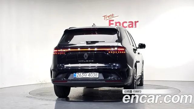 Renault-KoreaSamsung Grand Koleos Grand Koleos — Фото автомобиля 4
