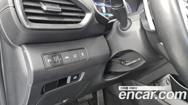 Hyundai Santafe — Фото автомобиля 30