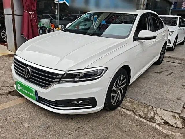 Фотография автомобиля — Volkswagen Lavida