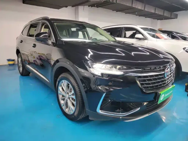 Buick Envision Plus — Фото автомобиля 3