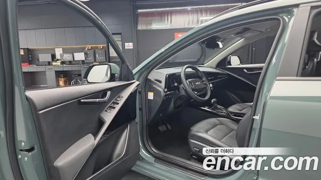 Kia Niro The All New — Фото автомобиля 15