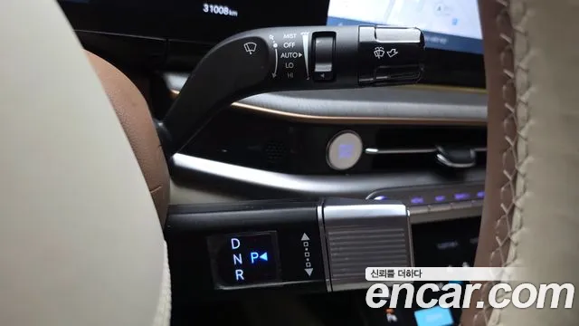 Hyundai Grandeur GN7 — Фото автомобиля 12